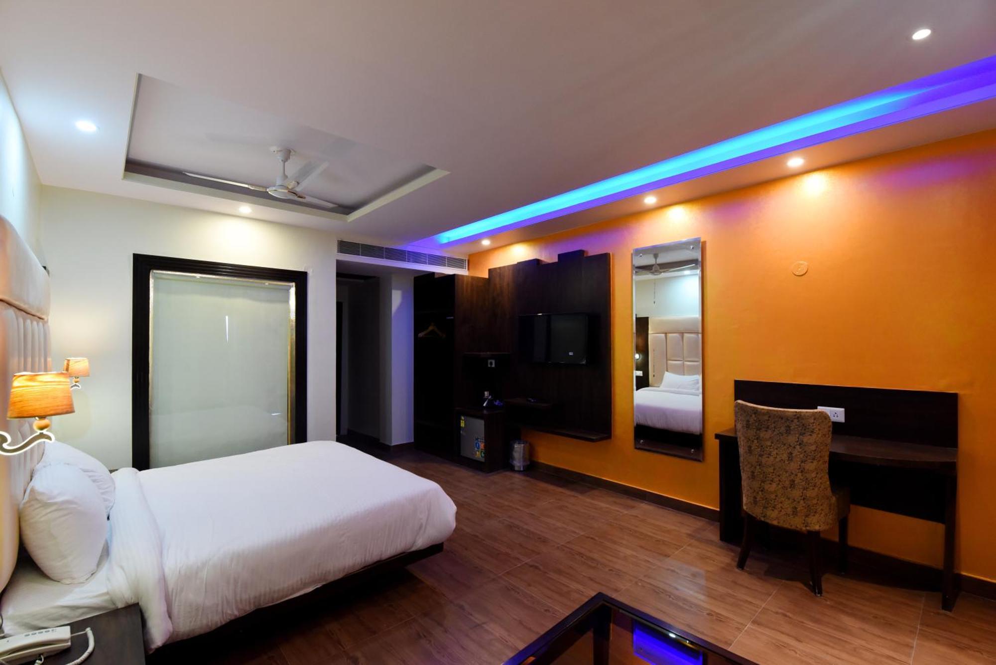 Valley View Resort Mashobra - Best Holiday Home For Vacations Shimla Bagian luar foto